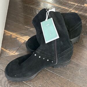 REVITALIGN Black Suede Ankle Boots